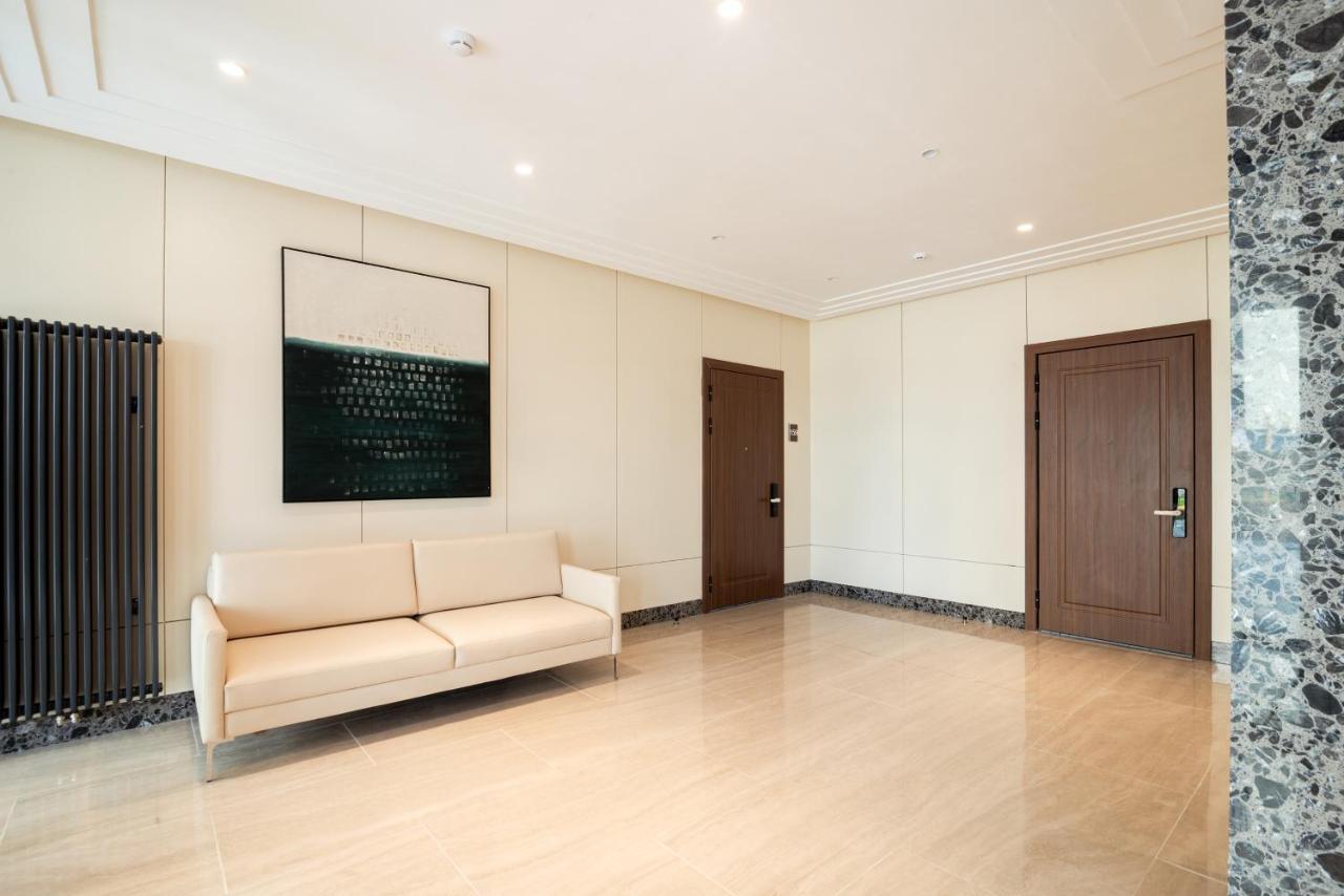 Aura Business Class Apartment Astaná Exterior foto